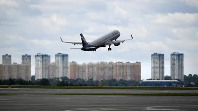 Самолеты остаются в России: какие проблемы ждут авиакомпании и туристов -  РИА Новости, 27.04.2022