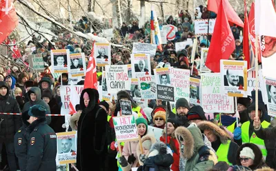 В городах России прошли протесты против мусорных свалок — РБК