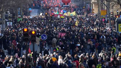 Венгрия: протесты учителей и студентов вопреки уступкам правительства |  Euronews