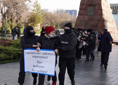 Оппозиция вывела больше 20 тыс. человек на протесты по всей стране —  Barikáda