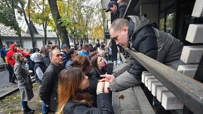 В центре Еревана проходят массовые акции протеста