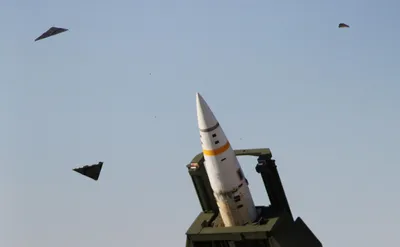 Замедленная съемка взлетающей ракеты · Бесплатные стоковые фото