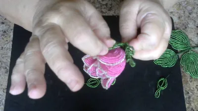 Beaded rose - Tutorial, part 1 - YouTube