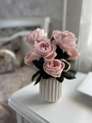 Как долго хранятся розы в вазе: полное руководство с советами и  рекомендациями