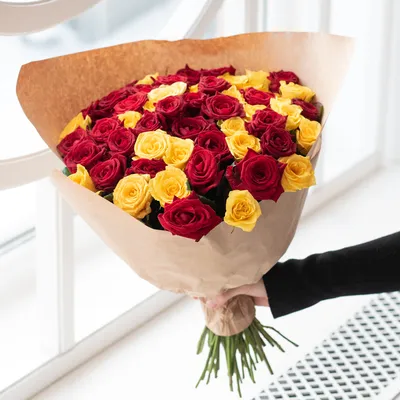 1️⃣ Купить букет из 9 желтых пионовидных роз в Алматы | Pro-buket