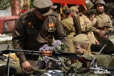 9 мая – День Победы в Великой Отечественной войне - Пинская городская  центральная библиотека