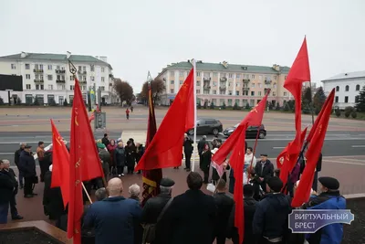 7 ноября - Праздник Великого Октября | Муниципальное казенное учрeждение  \"Нижнетагильский городской исторический архив\"