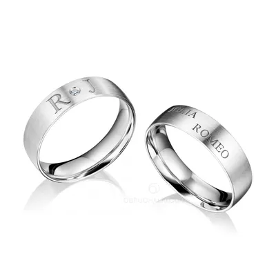 Классические парные матовые кольца с бриллиантом и именами NOVEL на заказ  из белого и желтого золота, серебра, платины или своего металла