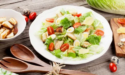 Простой салат Цезарь с курицей, пошаговый рецепт с фото от автора Андрей  Дятлик