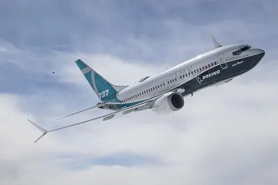 Сколько стоит Боинг 737 в 2024: цена за 1 самолет
