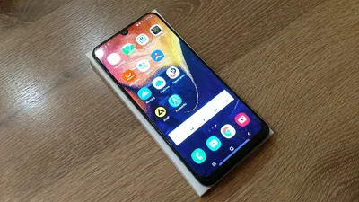 Samsung Galaxy A50 — Википедия