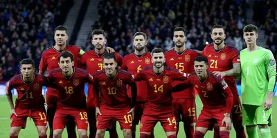 Глава мужской сборной Испании по футболу извинился за аплодисменты в адрес  Рубиалеса | Euronews