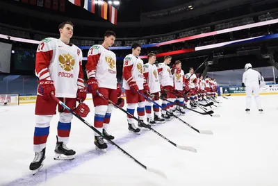 Сборная России по хоккею сыграла официальный матч в форме с надписью \"СССР\"