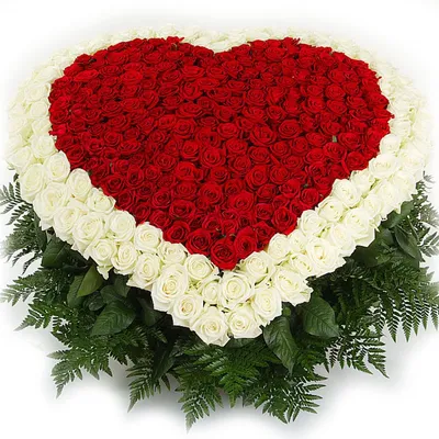 Букет из роз \"Романтичное сердце\" купить в Краснодаре с доставкой
