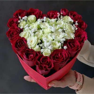 Букет роз в форме сердца #1 | Алая Роза