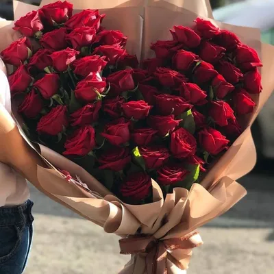 Сердце из роз в Москве — заказать букет сердце из роз с доставкой