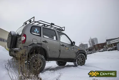 Россиянин превратил старую Chevrolet Niva в уникальный внедорожник BMW X5