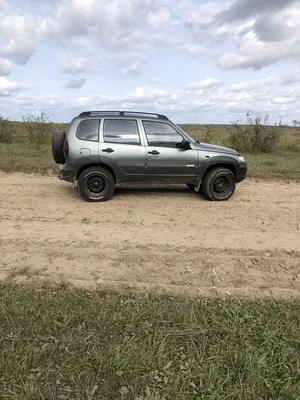 Купить автобокс на крышу в Тюмени для Chevrolet NIVA (Шевроле Нива)