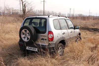 Аренда GM Chevrolet Niva в Красноярске | Прокат автомобиля Шевроле Нива