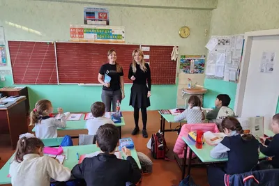 На Всероссийском открытом уроке школьники узнают о речевом этикете /  Минпросвещения России