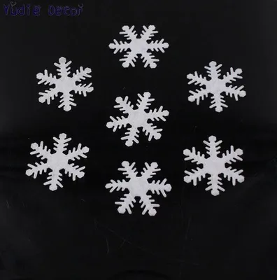 чернота предпосылки украшает новый год белизны снежинки Символ зимы  Стоковое Изображение - изображение насчитывающей льдед, тень: 48022827