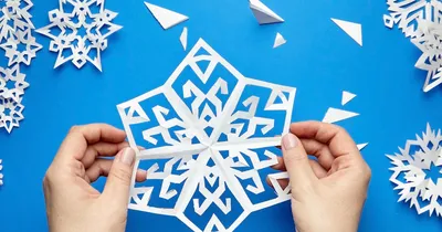 иллюстрация 3d снежинки из бумаги, открытка с новым годом, приглашение на  новый год, новогодняя открытка фон картинки и Фото для бесплатной загрузки