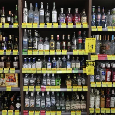 В России стали меньше производить крепкие спиртные напитки - Газета.Ru |  Новости