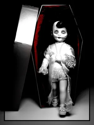 Пары страшных кукол стоковое изображение. изображение насчитывающей ребенок  - 104001685