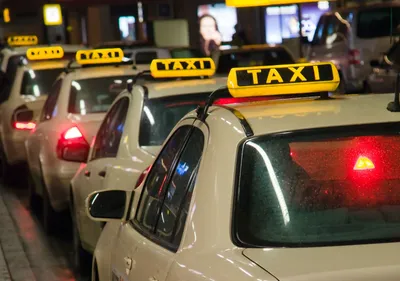 Ростовская область стала лидером в России по стоимости поездок на такси