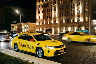 3d изолированное изображение знака такси на белом фоне, такси, таксист,  машина такси фон картинки и Фото для бесплатной загрузки