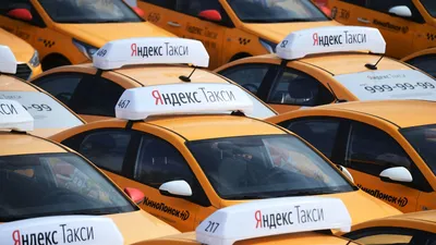 В Петербурге резко выросли цены на такси