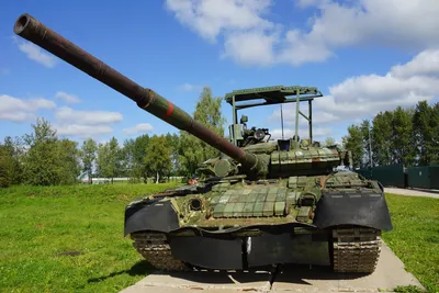 Отправку британских танков на Украину прокомментировало посольство РФ в  Лондоне - 14.01.2023, Sputnik Кыргызстан