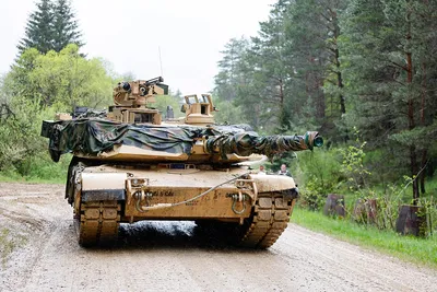 Танки Т-72 для ВСУ – на заводе Excalibur Army в Чехии модернизируют 90  танков для Украины – 24 Канал