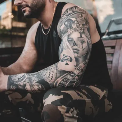 Эскиз татуировки | Hand tattoos for guys, Small tattoos for guys,  Simplistic tattoos