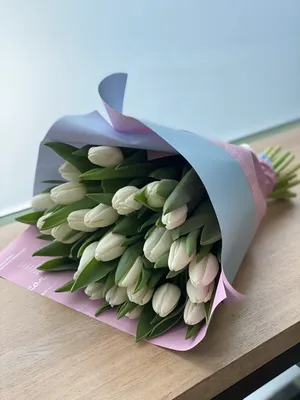 Заказать букет 15 белых тюльпанов в Киеве