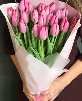 Что может быть нежнее тюльпанов?.... Только тюльпаны в ЕЁ руках .....  Узнать СТОИМОСТЬ букетов и заказать ДОСТАВКУ цветов ВЫ можете по тел: ☎️8  928 111 62 00 ☎️…