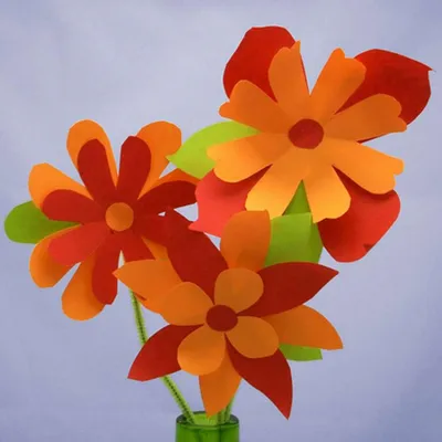 Цветы из бумаги своими руками: из гофрированной или цветной бумаги –  простые, объемные, гигантские бумажные цветы | Houzz Россия