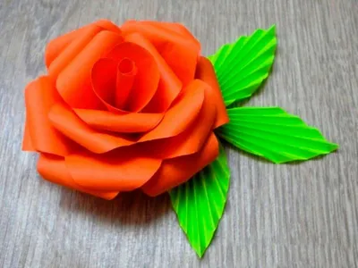 Цветы из бумаги своими руками: из гофрированной или цветной бумаги –  простые, объемные, гигантские бумажные цветы | Houzz Россия