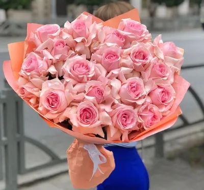 Букеты роз — купить недорого с доставкой в Москве от компании Lovely Buket