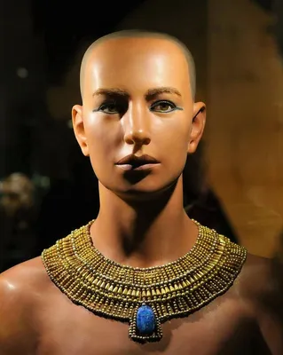 Чем интересна маска Тутанхамона - Инфографика ТАСС