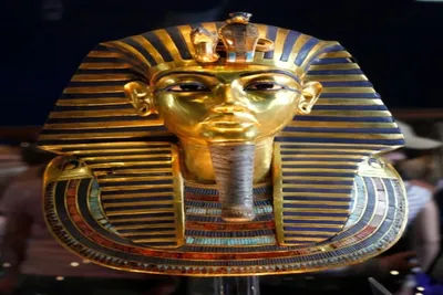 Ученые смогли воссоздать лицо фараона Эхнатона, отца Тутанхамона