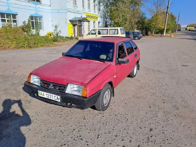 ВАЗ-2107, простоявший в гараже 13 лет, продают за миллион рублей — Motor