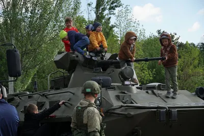 В детском саду № 231была организована выставка моделей и макетов военной  техники :: Krd.ru