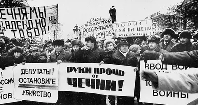Война не называлась войной, пленных игнорировали, сотни тел лежали в  холодильниках\". Глава \"Мемориала\" о параллелях с войнами в Чечне