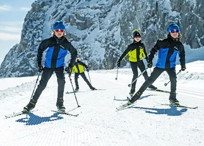 Катание на лыжах, как развлечение для детей - Моя газета | Моя газета