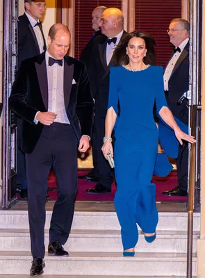Как из Диснея: Кейт Миддлтон в платье принцессы сразила гостей экопремии -  18.10.2021, Sputnik Беларусь