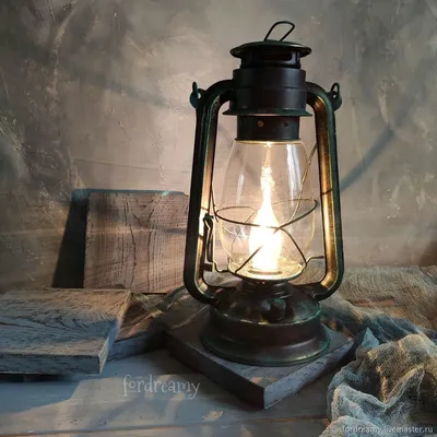 Винтажная керосиновая лампа Vintage Flask With Kerosene Lamp, Винтаж | Home  Concept
