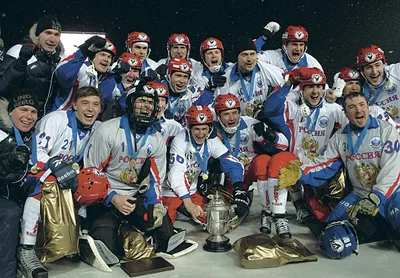 Dead мороз»: почему хоккей с мячом в России бессмысленный и беспощадный |  Татар-информ | Дзен
