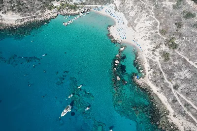 Что посмотреть в Айя-Напе на Кипре: лучшие пляжи курорта, клубный квартал,  святые места и другие достопримечательности — Яндекс Путешествия
