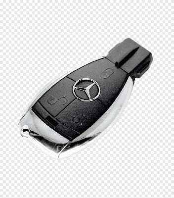 Фотография ключей от машины в руке с гравировкой